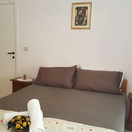 La Casa Di Nonno Anto' Appartement Rocca San Giovanni